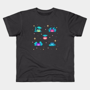 Cute Pixel Froggies Kids T-Shirt